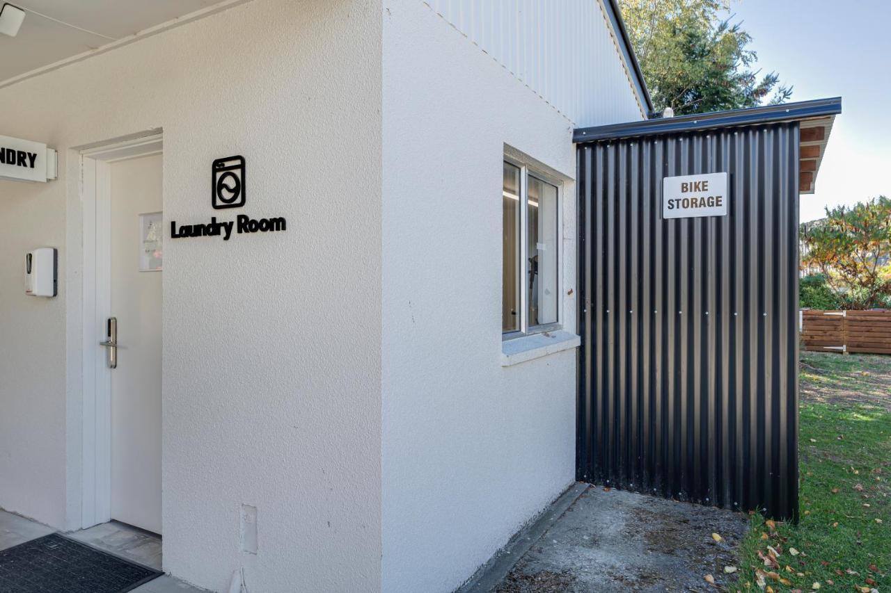 Archway Motels & Chalets Уанака Екстериор снимка